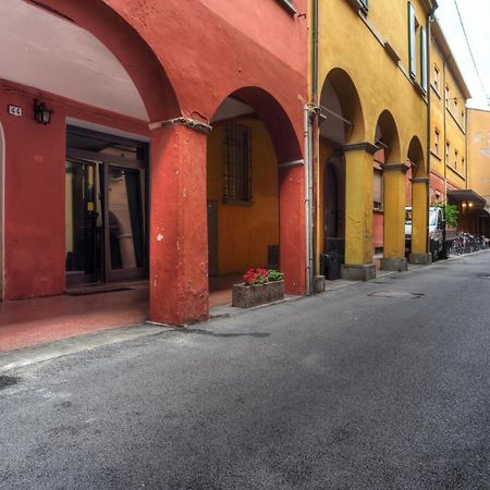 Bologna City Center Apartment By Wonderful Italy Esterno foto